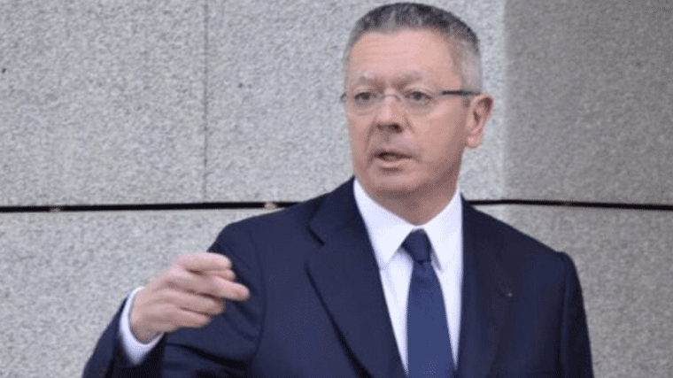 PSOE y Podemos recurren el archivo de actuaciones contra Gallardón