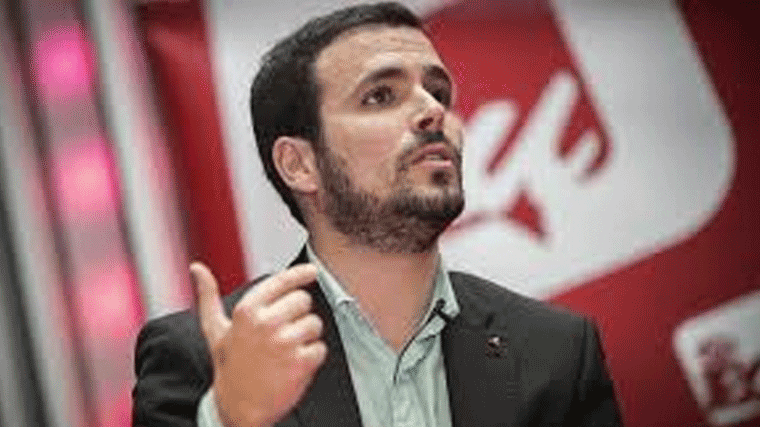 Garzón tilde de "política ficción" que Sánchez deje la candidatura de IUCM