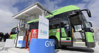 Inaugurada la primera estación suministradora de gas comprimido y líquido