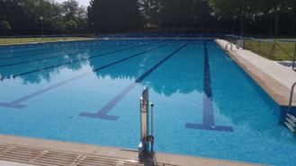 Abren las piscinas municipales con el mismo aforo anterior a la pandemia