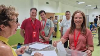 El PSOE se mantiene como primera fuerza con el 34,33% de los votos con el PP a dos puntos