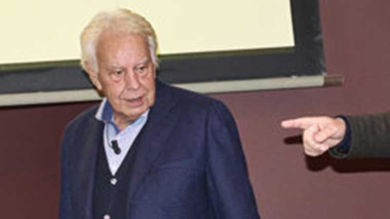 Cisma en el PSOE: El ministro Torres invita a Felipe González a dejar el partido tras sus duras críticas a Sánchez