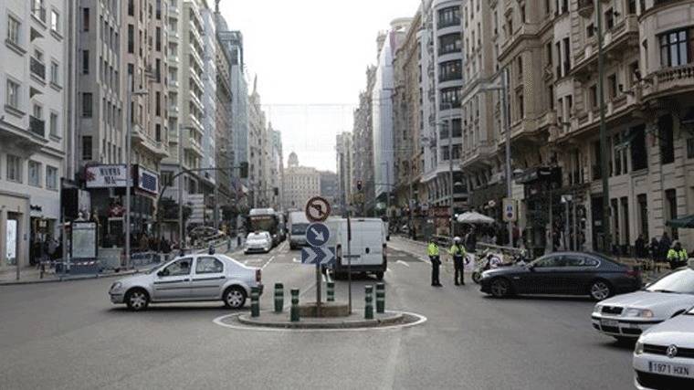 Carmena quiere una consulta ciudadana para peatonalizar la Gran Vía