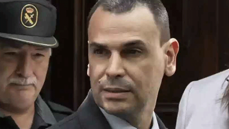 La Guardia Civil investiga el allanamiento de las viviendas de dos abogados de González Amador