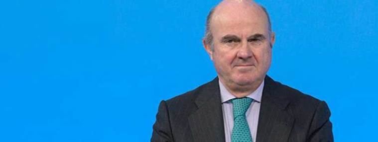 Guindos (BCE) insta a revisar las regulaciones de vivienda pues puede lastrar la oferta de alquiler