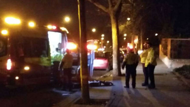 Un hombre de 35 años muere tras sufrir dos disparos en la cabeza en Puente de Vallecas