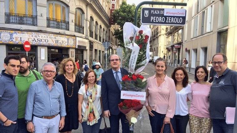 El PSOE-M homenajea a Zerolo en el segundo aniversario de su muerte