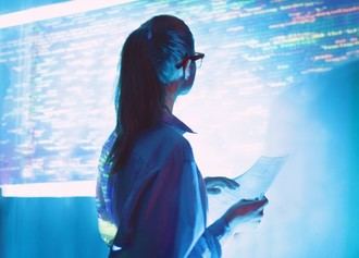 Aon revela que las empresas no invierten en talento humano para el éxito de la IA