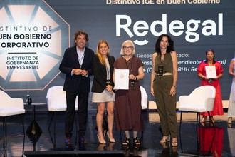 Redegal recibe el Distintivo IGE por su modelo de gobernanza ética y transparente