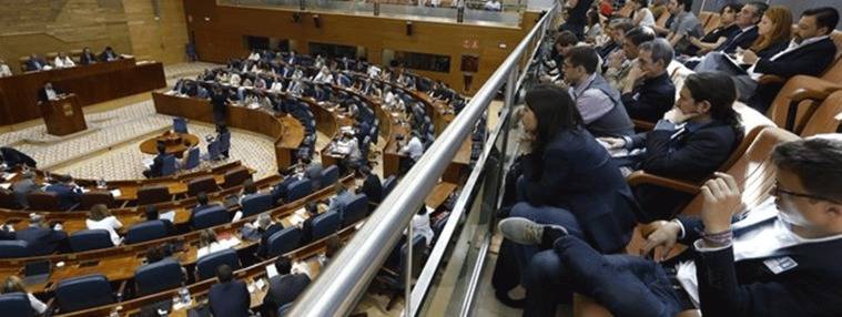 Iglesias calienta motores para su moción de censura a Rajoy en la de Cifuentes