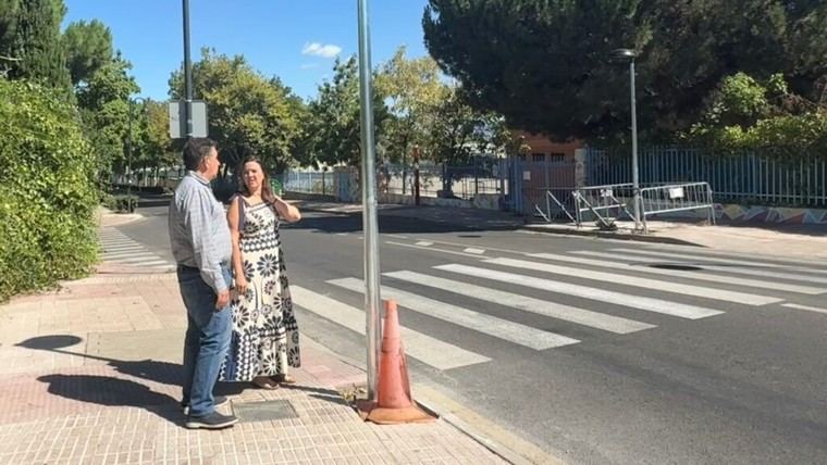 Mejoran la seguridad vial en Guadarrama con nueva iluminación y reductores de velocidad