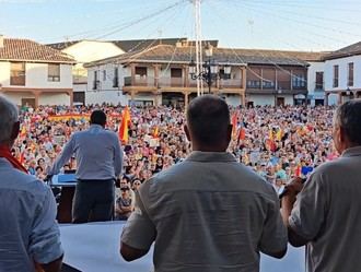 Concentración en Valdemoro en apoyo a Ceuta por el Día de Ceuta