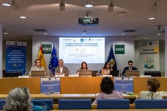 Expertos discuten los desafíos de la educación infantil en la UNED