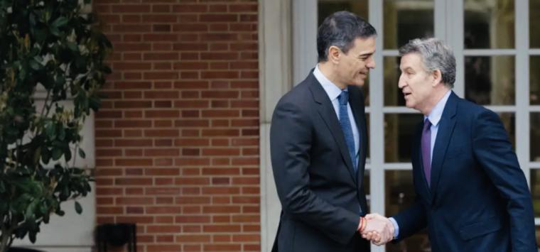 Ni Feijóo puede ser Carrero Blanco, ni Sánchez convertirse en Largo Caballero