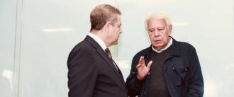 González y García Page piden a Sánchez que se inmole y entregue el poder a la derecha