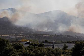 Regreso a Vegas de Matute y Los Ángeles de San Rafael tras controlar el incendio en Navas de San Antonio