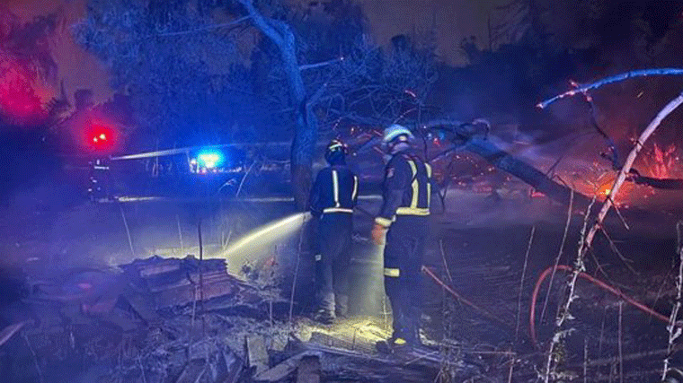 Controlado el incendio en una finca situada entre Alcorcón y Móstoles