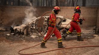 Garcia Page enfrenta los incendios que le obligarán a cambiar su estrategia electoral de defensa en su territorio frente a Pedro Sánchez