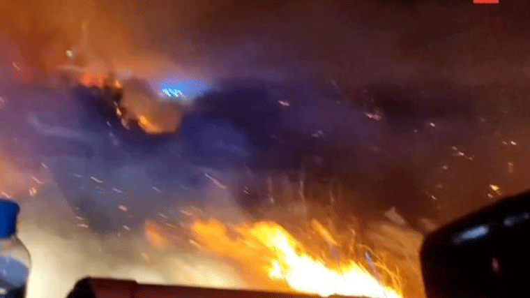 En fase de control el incendio forestal en Villa del Prado a la espera de las temperaturas