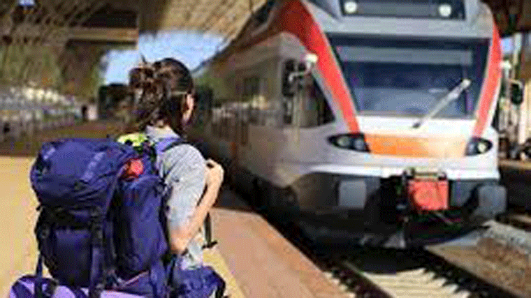 Rebajas del 90% para jóvenes que viajen en verano en bus, tren o interrail