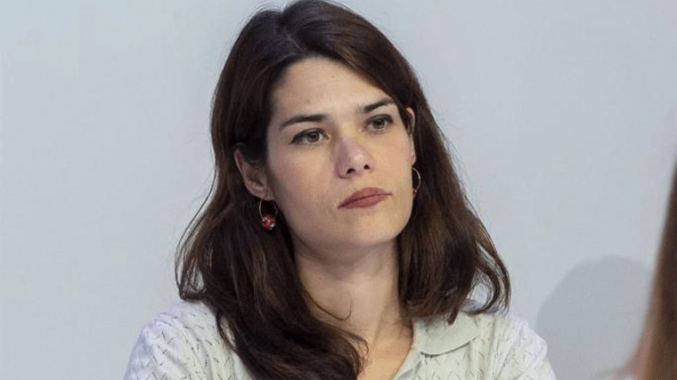 El TSJM suspende la ejecución de la condena de Isa Serra por los altercados en un desahucio