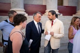 Iniciativa de IU para mejorar la organización laboral en RTVE