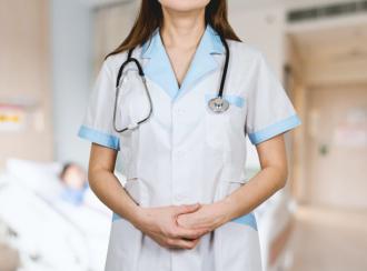 Alta demanda de Auxiliares de Enfermería en Madrid: estudia y asegura tu empleo