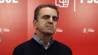 Militantes del PSOE piden a Franco que haga públicos los resultados de las votaciones
 