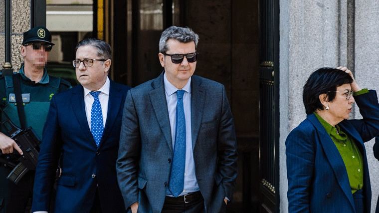 Llop evita la huelga y llega a un acuerdo con jueces y fiscales, que aceptan la oferta de 450 euors más al mes