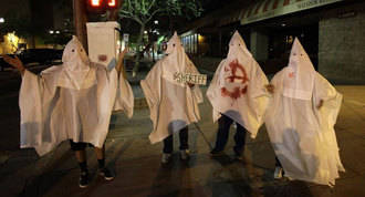 Anonymous revela detalles sobre mil simpatizantes del Ku Klux Klan