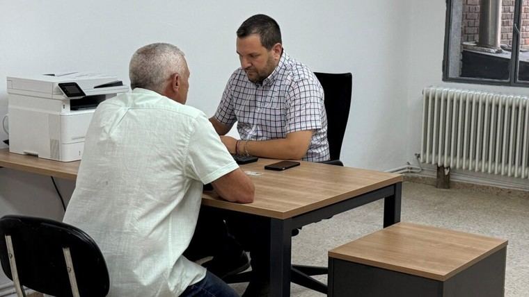 Oficina de atención al ciudadano en Colonia España para facilitar gestiones a los vecinos