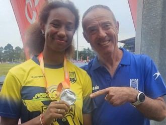 Eva Marie Pauline se lleva la plata en el Campeonato de España sub-16 de lanzamiento de disco