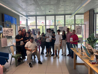 Exposición 'Clase calé' del alumnado gitano en la Biblioteca Luisa Carnés durante octubre