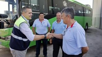Reconocimiento a conductores de autobuses interurbanos por su labor en la evacuación tras incendios en la región