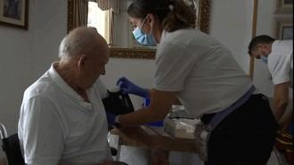 Pacientes del Hospital del Henares recibirán tratamientos oncológicos en casa gracias a la nueva iniciativa del Gobierno autonómico