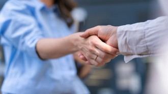Ayudas de hasta 1.500 euros para la formación de jóvenes parados en la región