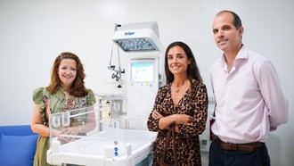 Inauguran en el Hospital Gregorio Marañón la primera Unidad Madre-Hijo para apoyar a familias de bebés en la UCI