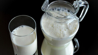 Más de un millón de euros para distribuir leche a 290.000 estudiantes en la región