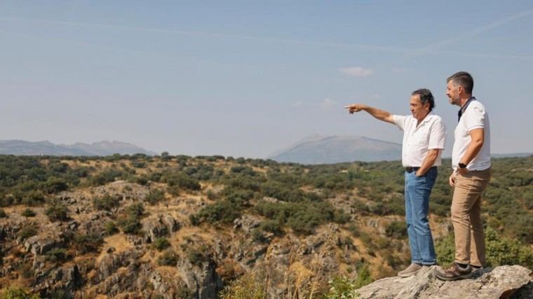 Explora las 51 rutas de la Red de Sendas Verdes en la región y descubre sus encantos naturales y culturales