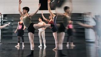 Danza en las aulas: Madrid implementará un programa con bailarines auxiliares en 100 centros educativos