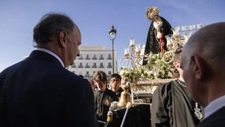 Participa el Ejecutivo madrileño en la tradicional procesión de La Soledad y Desamparo