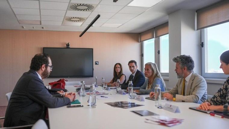 El Ejecutivo madrileño critica el nuevo sistema del Gobierno central para seleccionar altos funcionarios