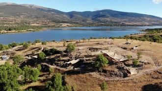 Más de 100 expertos en arqueología y paleontología participan en la 25ª campaña de excavación en el Valle de los Neandertales