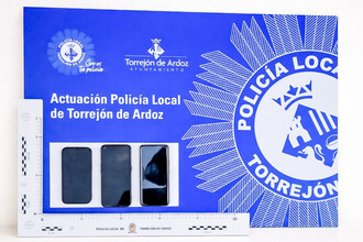 Detenidas tres mujeres por robos en el mercadillo local durante operativos de seguridad