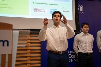UPM se lleva el primer lugar en el programa de emprendimiento de IBM