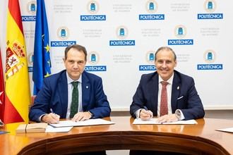 UPM y Unión Interprofesional de la CAM establecen colaboración para unir universidad y profesiones