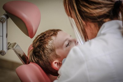 URJC lanza innovador curso sobre salud dental infantil