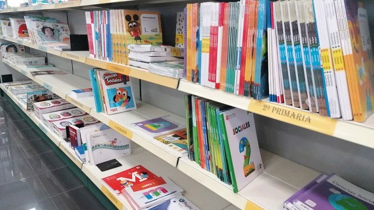 La supervivencia de pequeñas librerías, pendiente de la venta de libros de texto