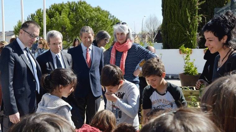 El embajador de Francia visita el Liceo Molière en la “Quincena de la Eco-escuela”