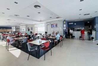 Se licita el servicio de cafetería y comedor para mayores en Arganda del Rey